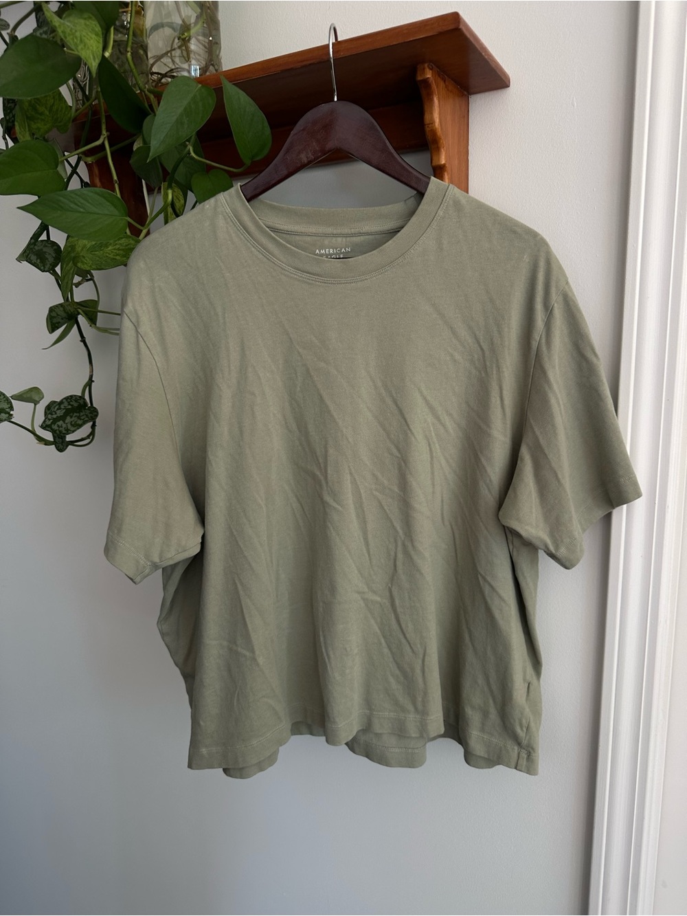 American Eagle Short Sleeve Tee